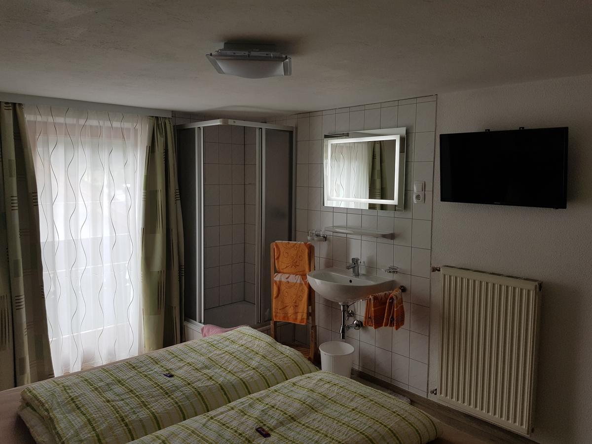 Gasthof Pension Santeler Sankt Leonhard im Pitztal Eksteriør billede