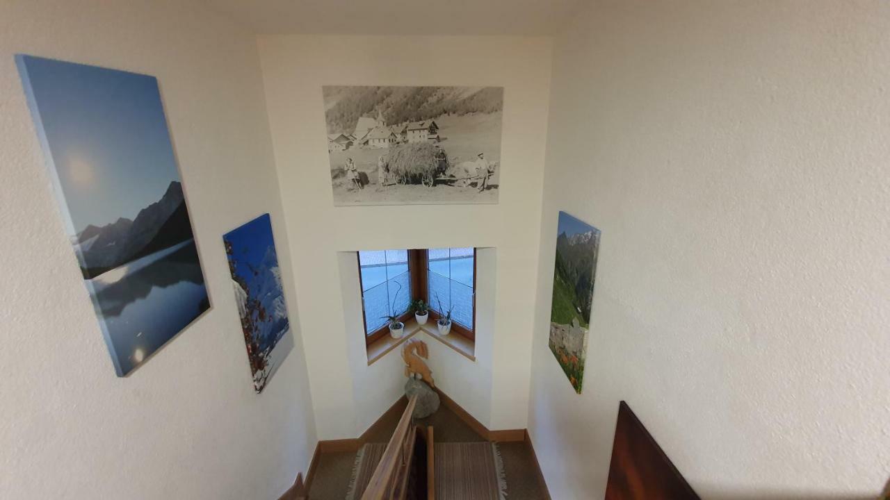 Gasthof Pension Santeler Sankt Leonhard im Pitztal Eksteriør billede